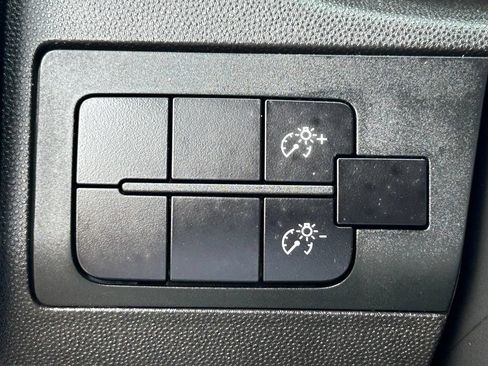 Used 2023 RAM ProMaster 1500 FWD image 28
