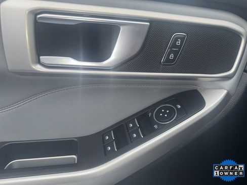 Certified 2023 Ford Explorer XLT w/ Equipment Group 202A image 19