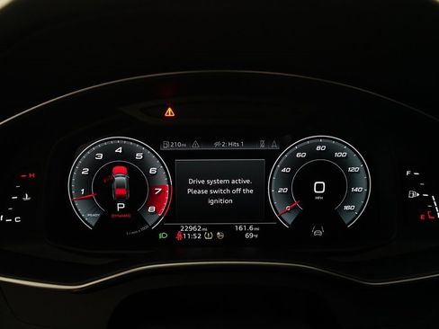 Used 2023 Audi S7 Premium Plus w/ Premium Plus Package image 25