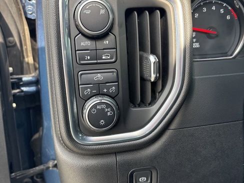 Used 2019 Chevrolet Silverado 1500 LT w/ All-Star Edition image 28