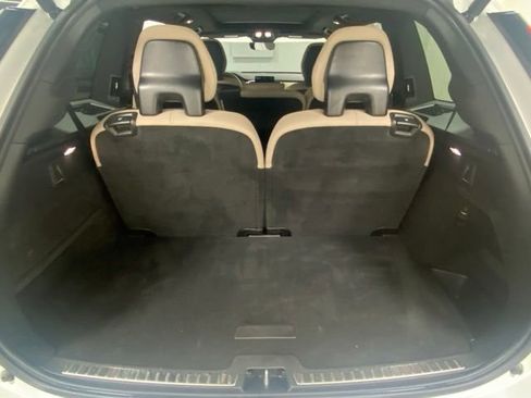 Used 2025 Volvo XC90 B6 Plus AWD/4WD image 9
