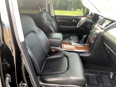 Used 2018 INFINITI QX80 2WD w/ All Season Package image 31