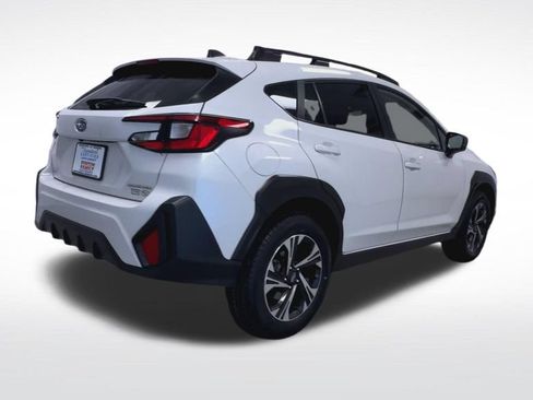 Used 2024 Subaru Crosstrek 2.0i Premium AWD/4WD image 8