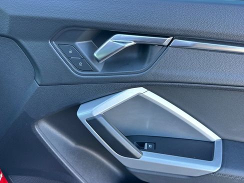 Used 2022 Audi Q3 2.0T Premium image 22