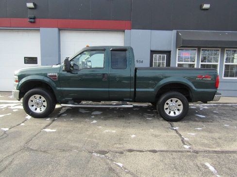 Used 2008 Ford F250 XLT image 1