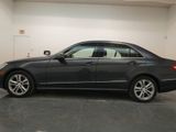 Used 2011 Mercedes-Benz E 350 4MATIC Sedan image 4
