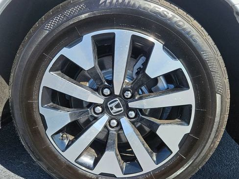 Used 2025 Honda Odyssey EX-L image 42