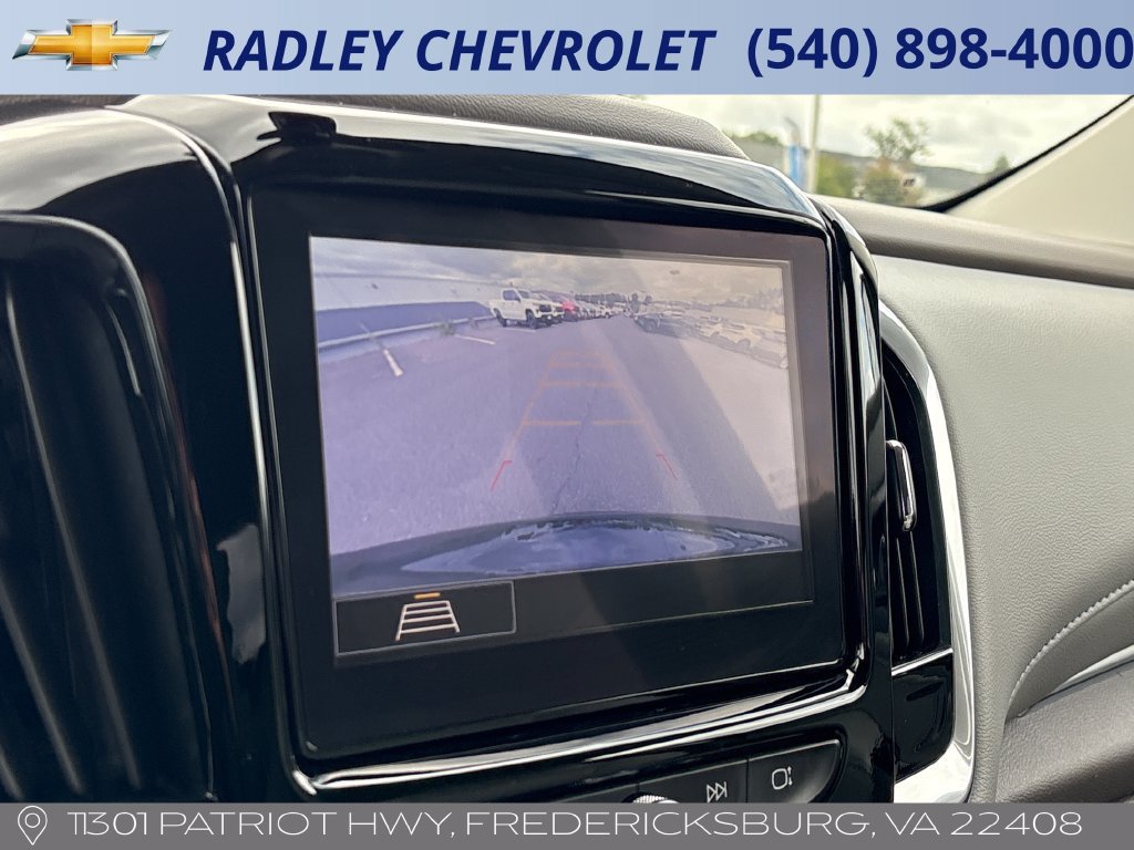 Used 2020 Chevrolet Traverse LT w/ Driver Confidence II Package AWD/4WD image 9