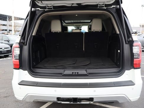 Used 2020 Ford Expedition Max Platinum image 5