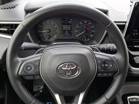 Used 2024 Toyota Corolla SE image 18