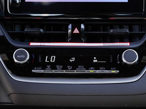 New 2026 Toyota Corolla SE image 33