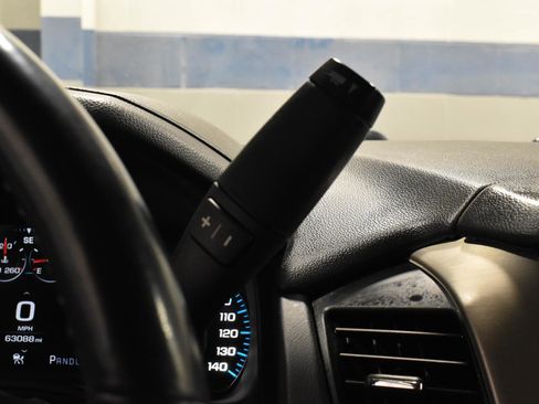 Used 2020 GMC Yukon XL Denali w/ Denali Ultimate Black Edition image 16