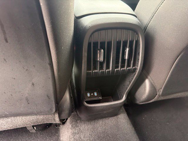 Used 2025 Hyundai Kona SEL FWD image 16