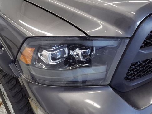 Used 2017 RAM 1500 Big Horn AWD/4WD image 4