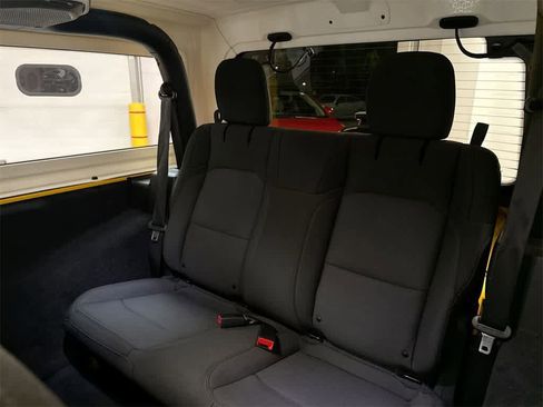 Used 2020 Jeep Wrangler Sport image 19