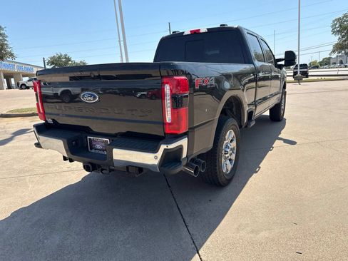 Used 2025 Ford F250 Lariat w/ Lariat Ultimate Package AWD/4WD image 7