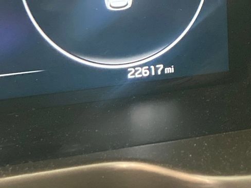 Certified 2023 Kia Sorento SX image 5