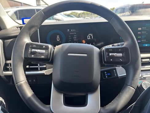 Used 2026 Hyundai Santa Fe SEL FWD image 29