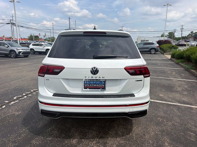 Certified 2023 Volkswagen Tiguan SE R-Line AWD/4WD image 5