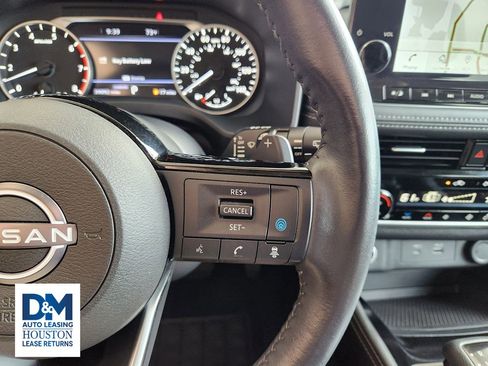 Used 2022 Nissan Rogue SL w/ SL Premium Package image 38