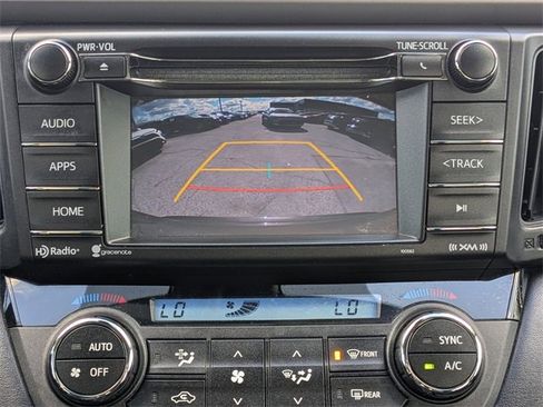 Used 2018 Toyota RAV4 XLE image 27