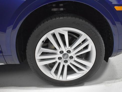 Used 2018 Audi Q5 Prestige w/ Prestige Package image 10