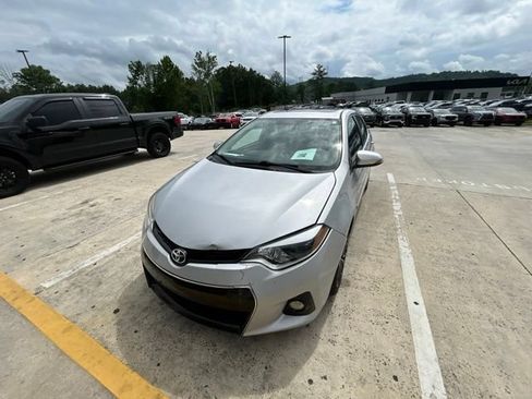 Used 2014 Toyota Corolla S FWD image 36