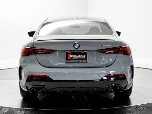 Used 2025 BMW M440i Coupe w/ Premium Package RWD image 11