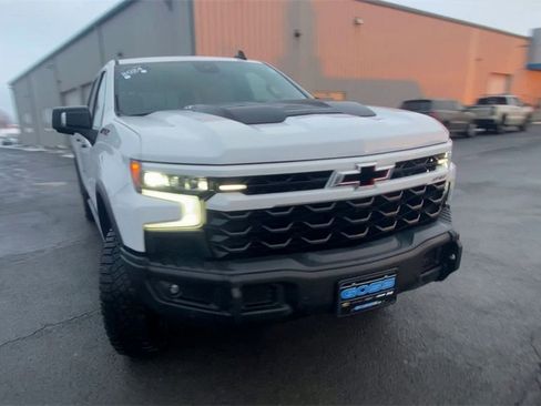 Used 2024 Chevrolet Silverado 1500 ZR2 w/ ZR2 Bison Edition image 3