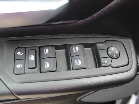 New 2026 RAM 1500 Express AWD/4WD image 13