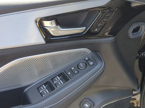 Used 2024 Acura MDX SH-AWD w/ Technology Package image 15