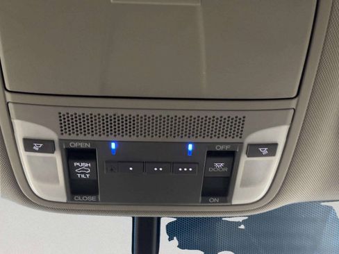 Used 2013 Acura RDX AWD image 30