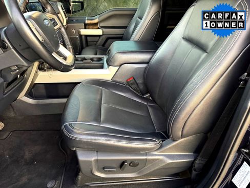 Used 2022 Ford F350 Lariat image 13