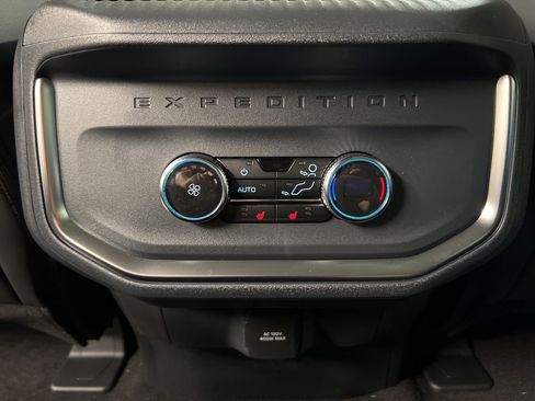 New 2026 Ford Expedition Max Platinum AWD/4WD image 36