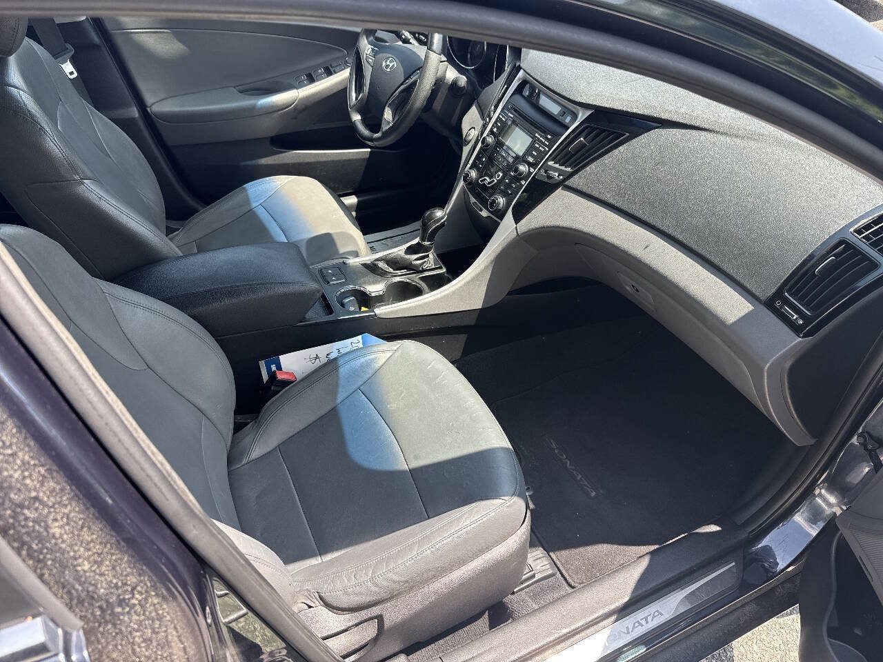 Used 2012 Hyundai Sonata Limited FWD image 15