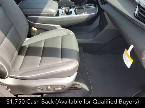 New 2026 Buick Enclave Sport Touring w/ Power Package image 18