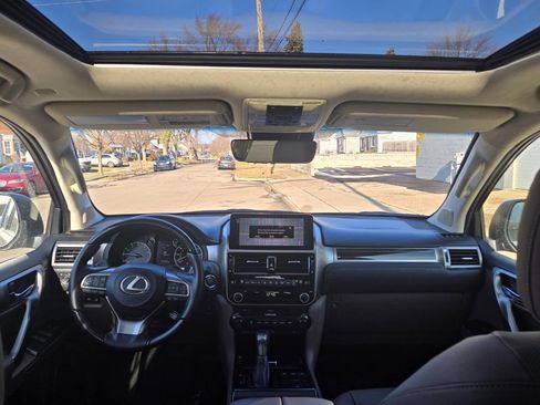 Used 2023 Lexus GX 460 Premium image 38