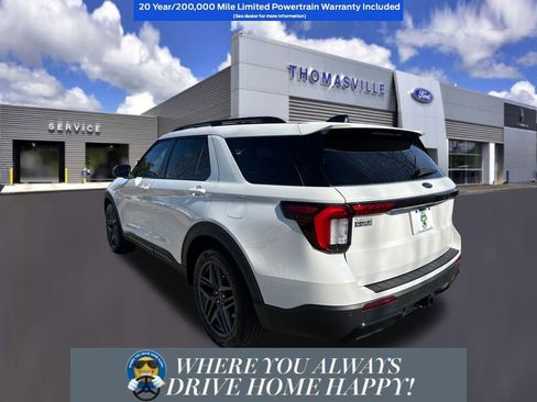 New 2026 Ford Explorer ST-Line w/ ST-Line Street Pack RWD image 4