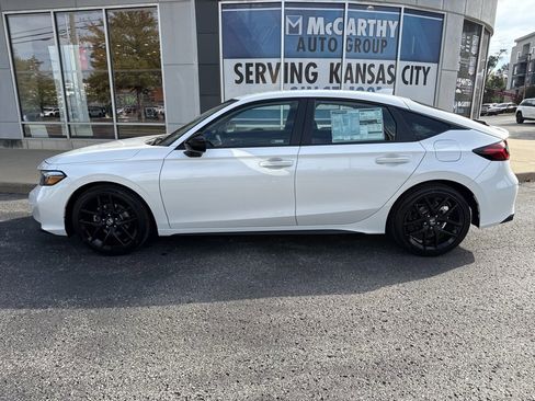 New 2026 Honda Civic Sport image 2