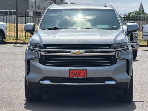 Used 2024 Chevrolet Tahoe LT AWD/4WD image 11