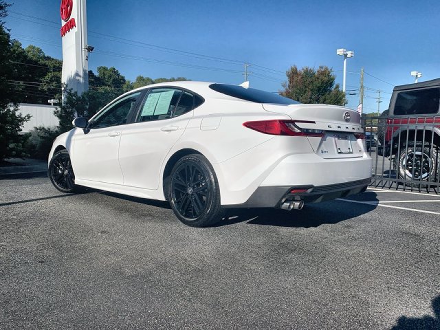 Used 2026 Toyota Camry SE FWD image 6