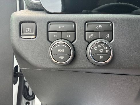 New 2026 Chevrolet Silverado 1500 RST w/ RST Select Package AWD/4WD image 23