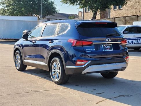 Used 2019 Hyundai Santa Fe SE AWD/4WD image 2