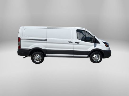 Used 2024 Ford Transit 150 Low Roof AWD image 4