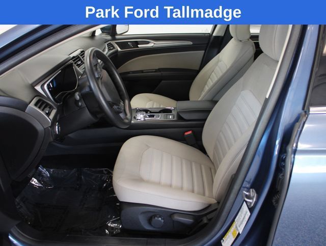 Used 2018 Ford Fusion S FWD image 13