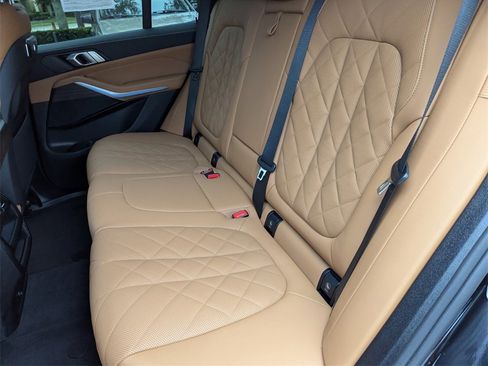 Certified 2025 BMW X5 xDrive50e w/ Parking Assistance Package image 18