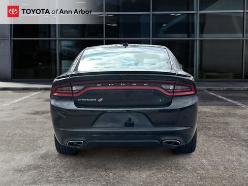 Used 2018 Dodge Charger GT AWD/4WD image 10