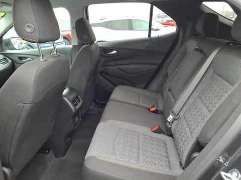 Used 2022 Chevrolet Equinox LT image 26