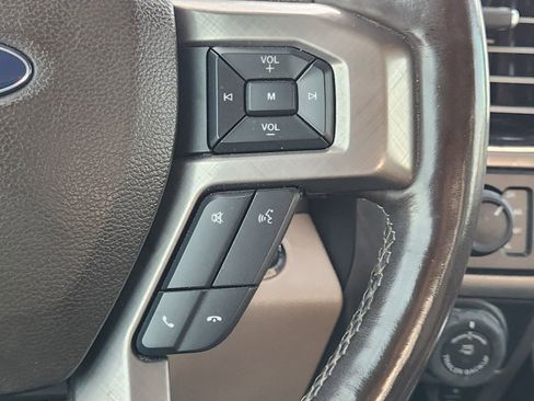 Used 2020 Ford F150 Limited w/ Trailer Tow Package image 32