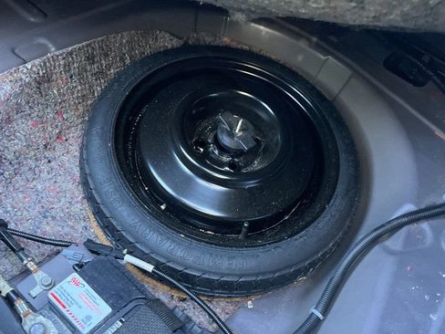 Used 2009 Pontiac G5 image 16